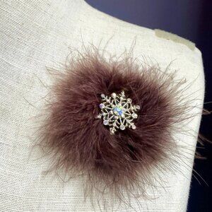Brown Marabou Plume Feather Gem Brooch Pin Rhinestone Hat Purse Vintage Style
